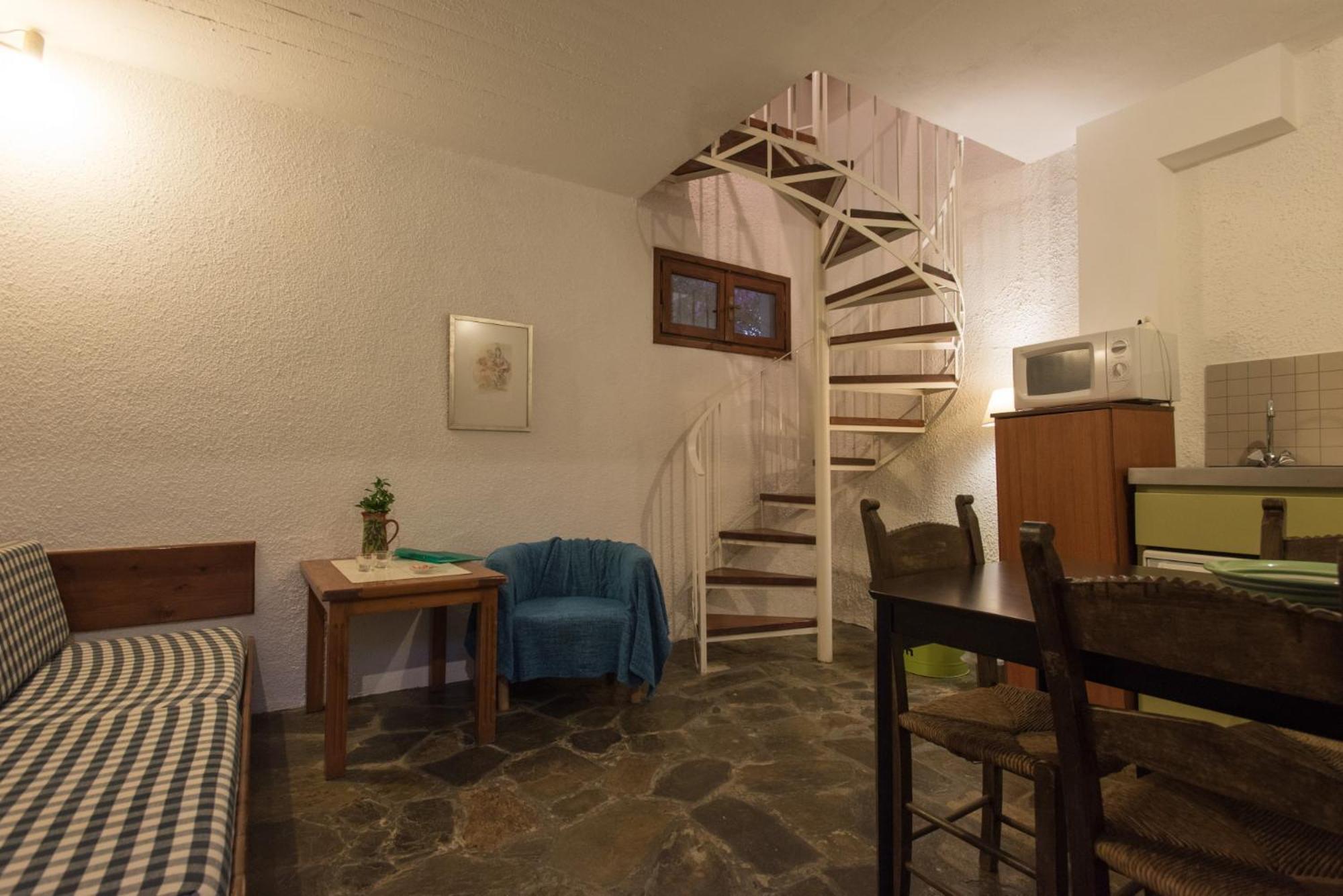 Proimos Maisonnettes Platanés Oda fotoğraf